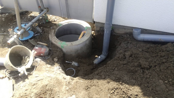 【神奈川県】湘南工科大学　給・排水配管埋設工事