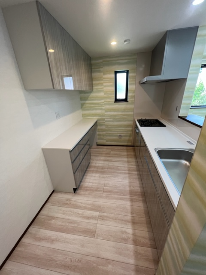 横浜市戸塚区上矢部町建築後未入居戸建 B棟 2LDK+2サービスルーム+ルーフバルコニー3380万円